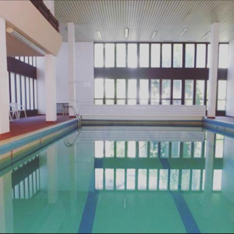 Appartement 58 M2 Avec Piscine Interieure Vue Montagne Centre Village , Parking Prive Saint-Lary-Soulan Zewnętrze zdjęcie