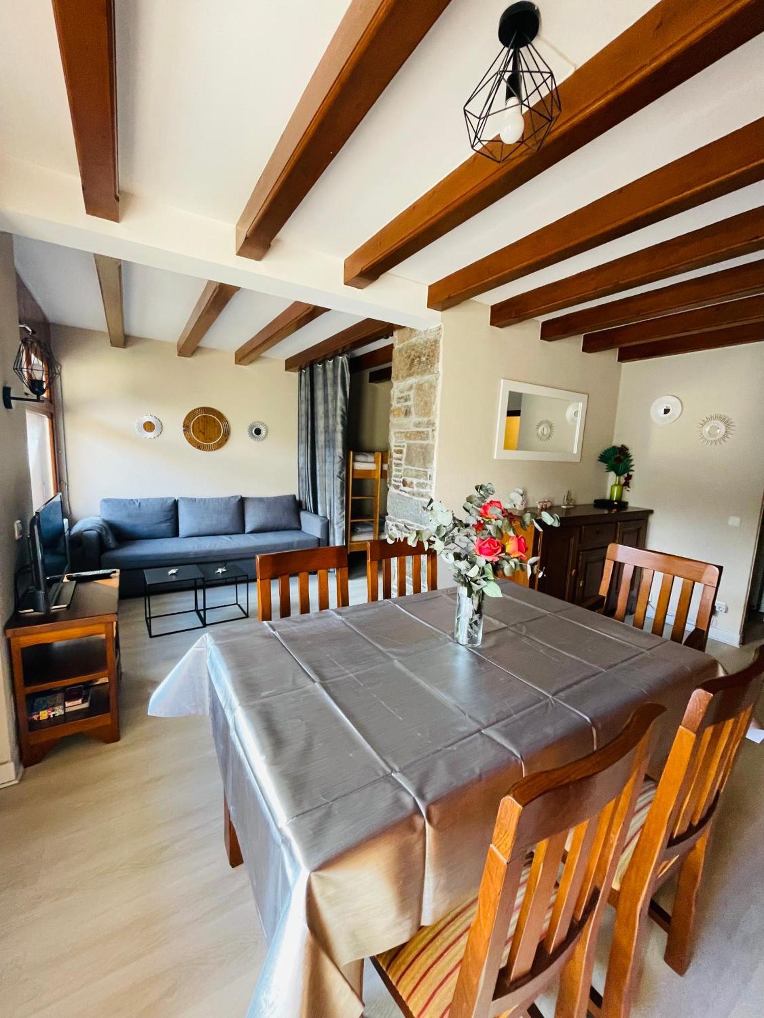 Appartement 58 M2 Avec Piscine Interieure Vue Montagne Centre Village , Parking Prive Saint-Lary-Soulan Zewnętrze zdjęcie
